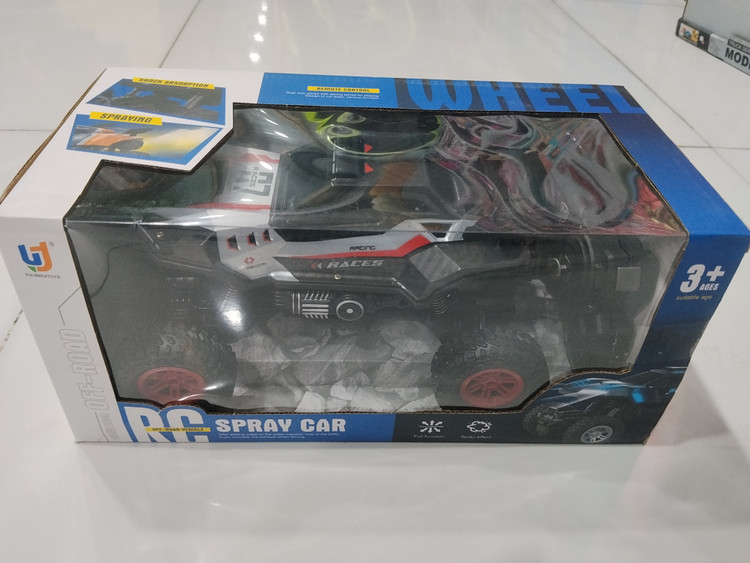 ماشین کنترلی آفرود دودزا مدل Spray Car